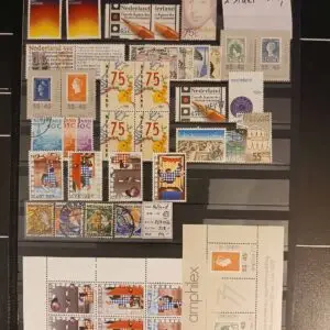 Holland (234) Planche med 2 sider med hovedsageligt postfriske
